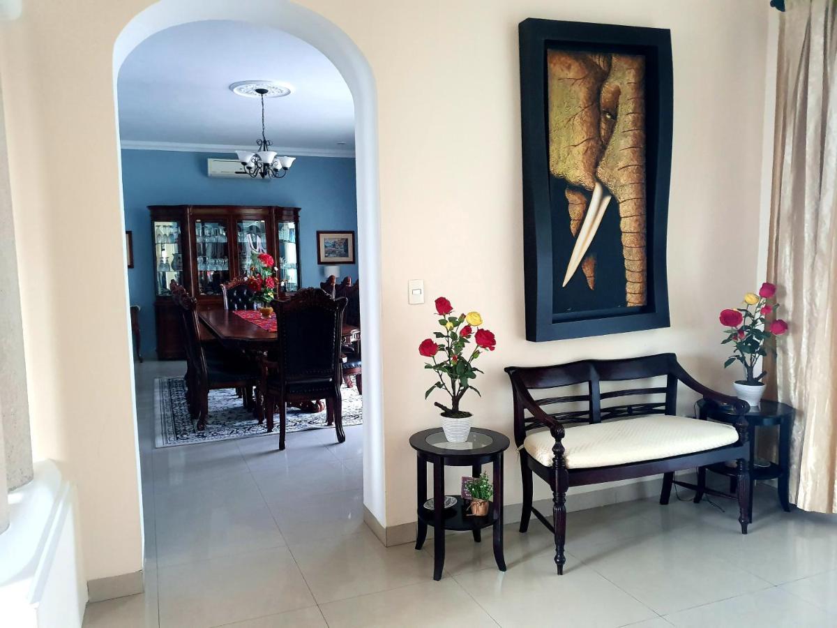 Villa Segovia Cozumel Buitenkant foto